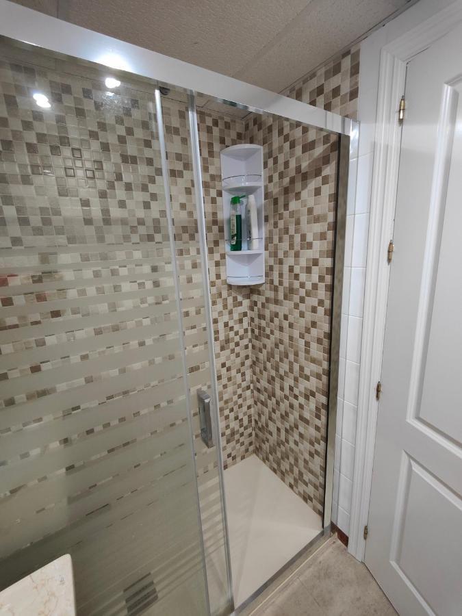 Gran Apartamento Cerca De La Playa Con Piscina En El Centro Fuengirola Esterno foto