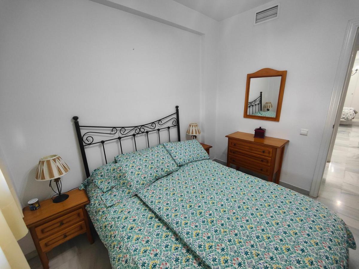 Gran Apartamento Cerca De La Playa Con Piscina En El Centro Fuengirola Esterno foto